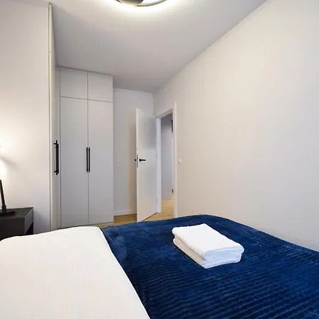 Szmaragd&perla By Lookap - Parking Gratis! * Познань